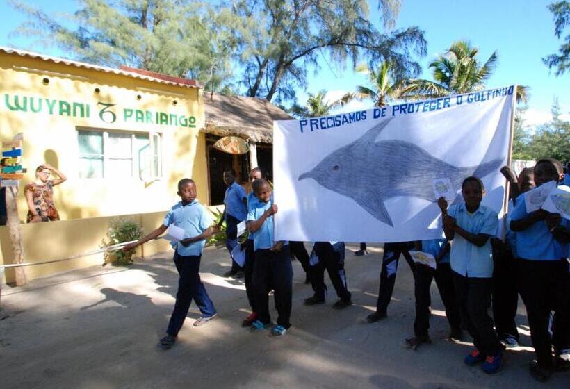 Pariango Beach Motel