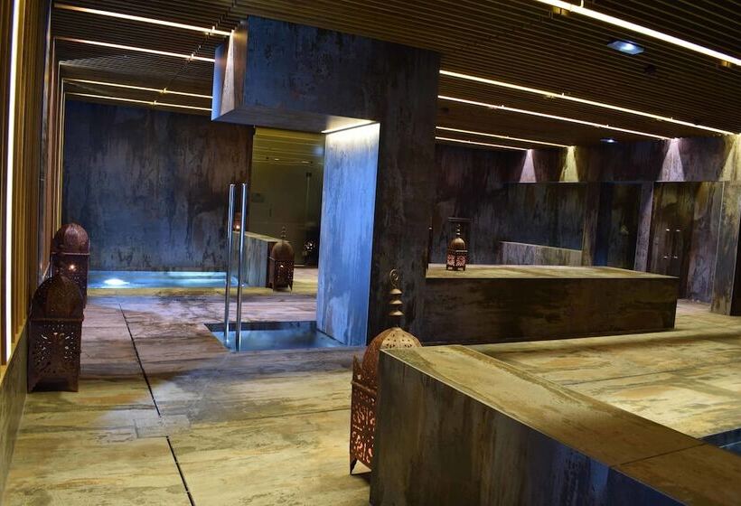 Rafa Nadal Residence