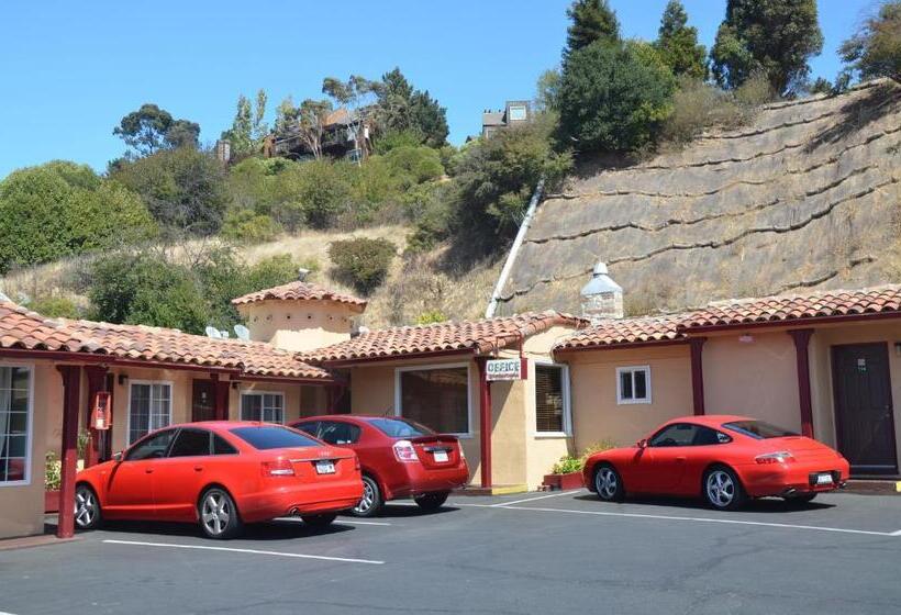 Tamalpais Motel