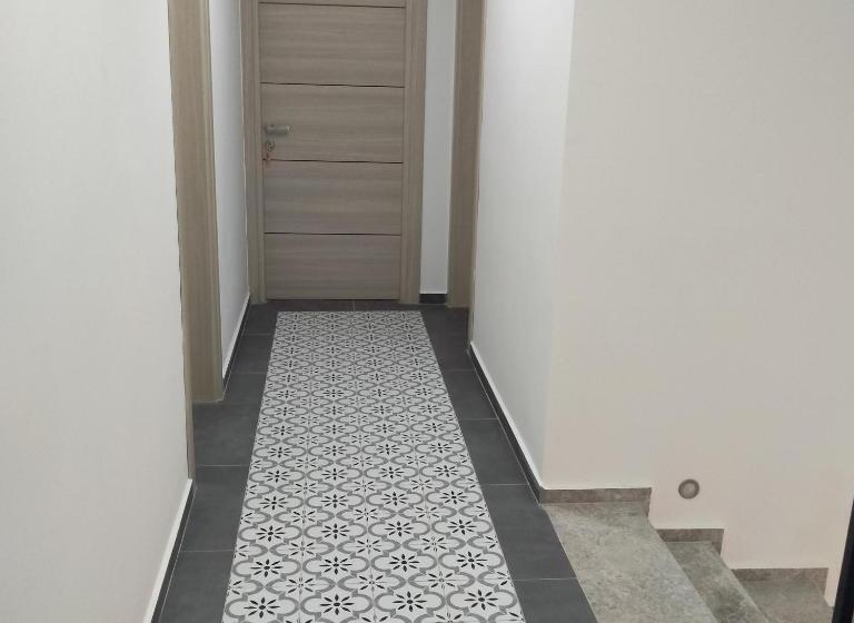 住宿加早餐  Adil Otel