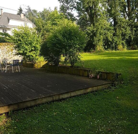 مبيت وإفطار Chambres D Hôtes Les Ifs