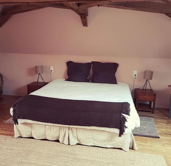 مبيت وإفطار Chambres D Hôtes Les Ifs