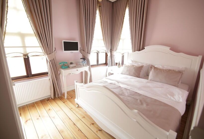 Bed and Breakfast Vanilya Butik Otel