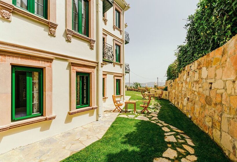 Cunda Kordon Otel