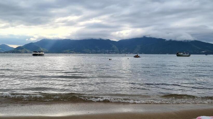 فندق فئة نجمة واحدة Pousada Casa Amarela