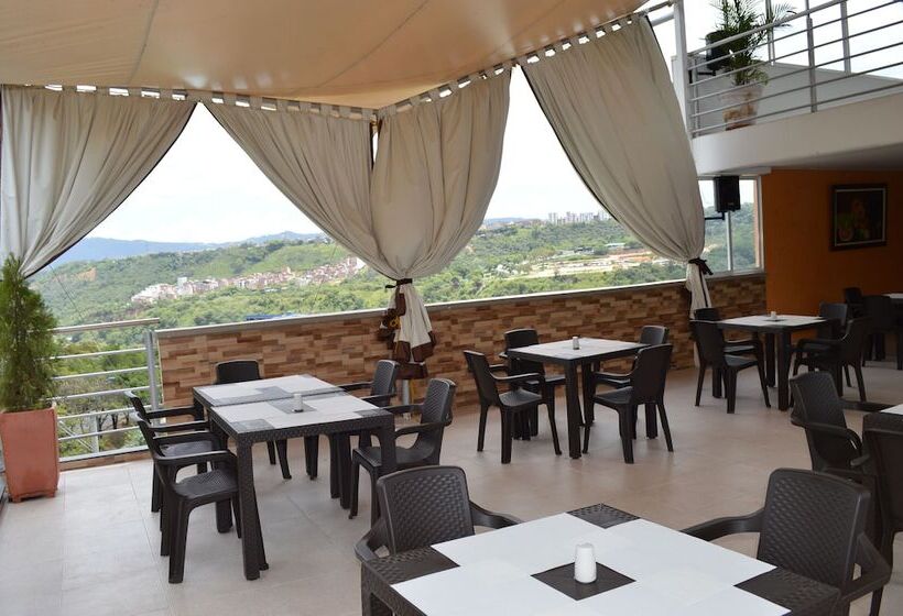 هتل Ayenda 1501 Metropolitana Plaza