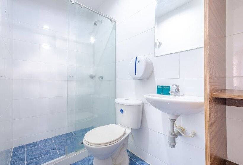 فندق Ayenda 1501 Metropolitana Plaza