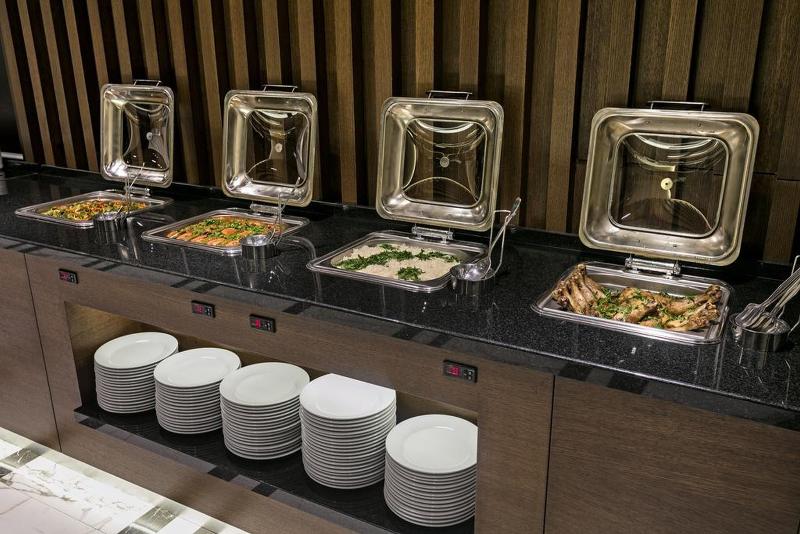 B Business Hotel & Spa