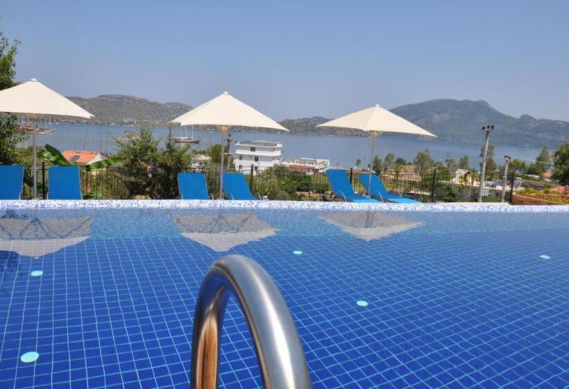 ホテル Badem Tatil Evi