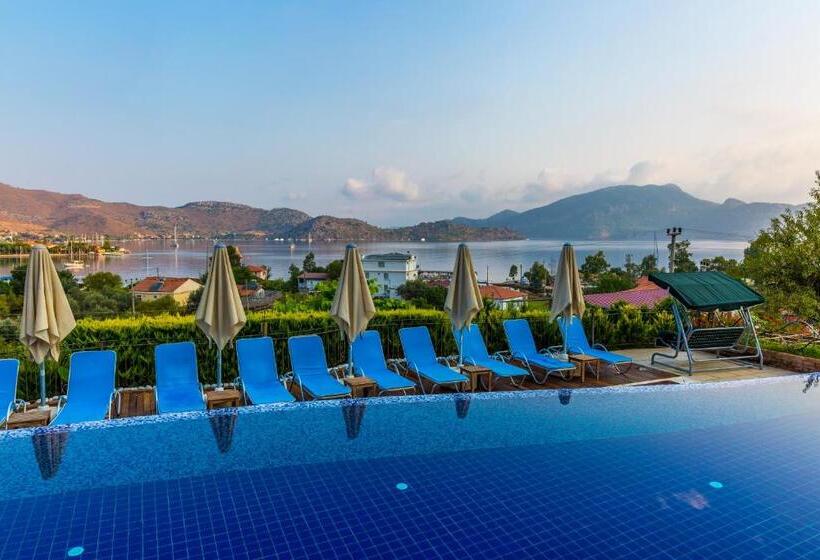 ホテル Badem Tatil Evi