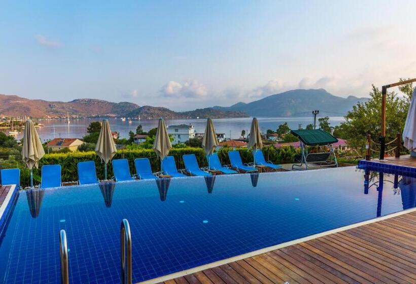 ホテル Badem Tatil Evi