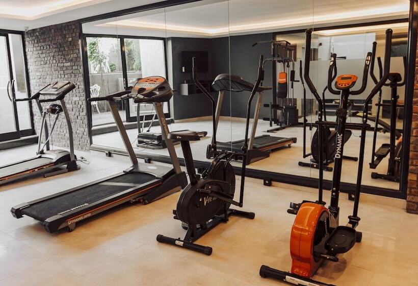 هتل Business Palas