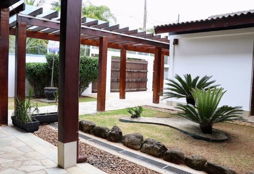 Charme Hotel Guarujá Frente Mar