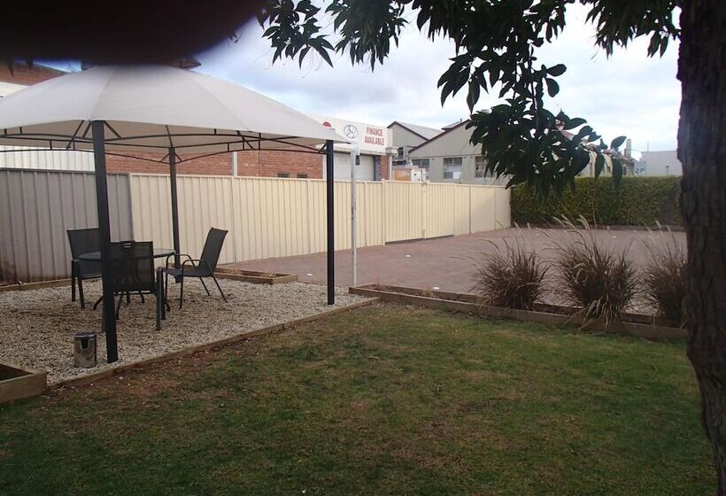 فندق City Colonial Motor Inn