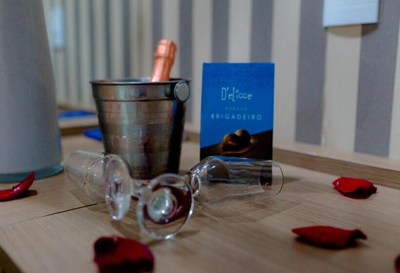 Отель Cravo E Canela