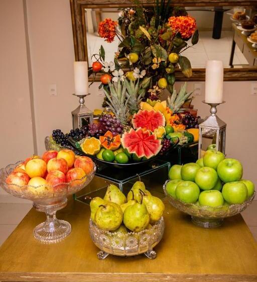 Отель Cravo E Canela