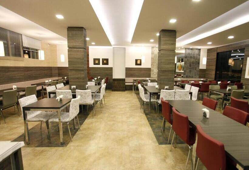 בית מלון כפרי Di Capri