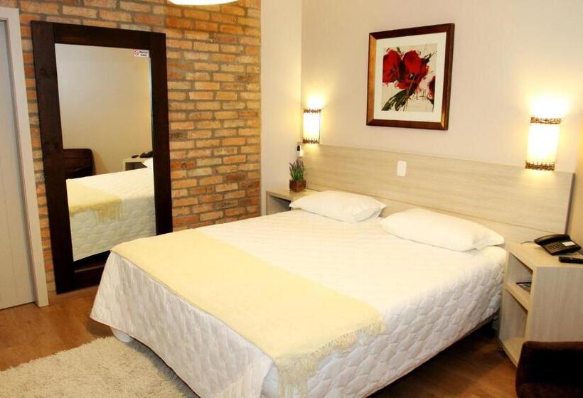 בית מלון כפרי Di Capri