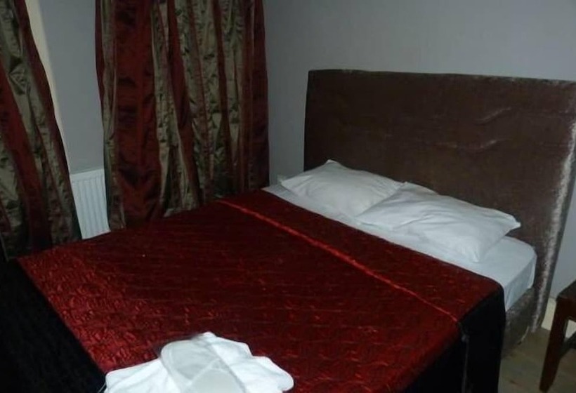 هتل Eagles Budget Homes