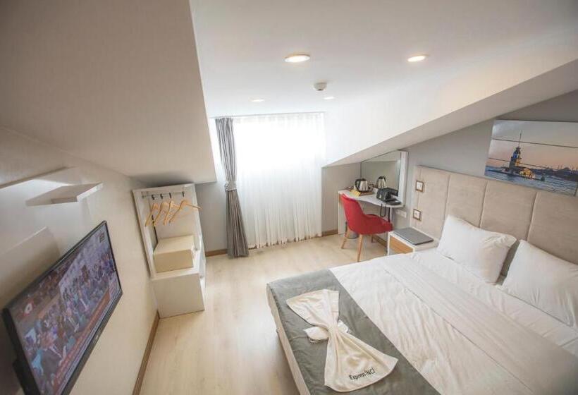 هتل Express İnci