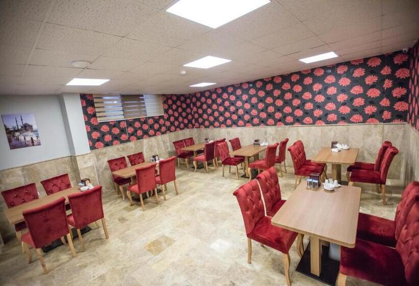 هتل Express İnci