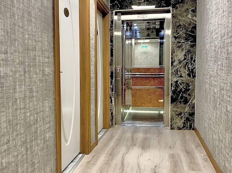 هتل Express İnci