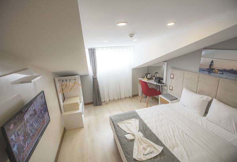 هتل Express İnci