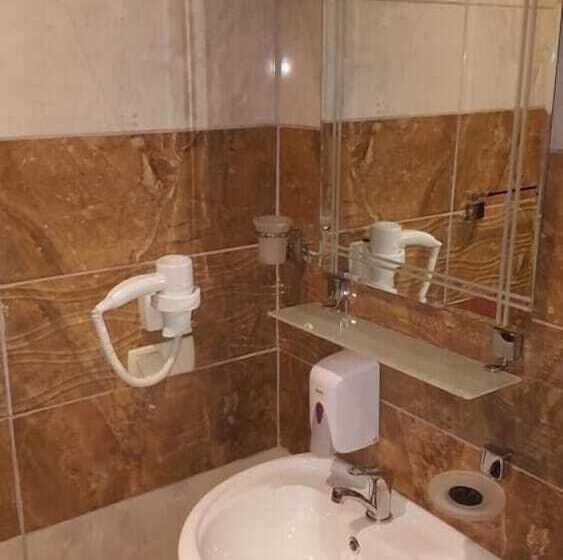 فندق Feryıl Avm