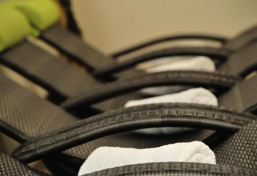 هتل Garni Valülla