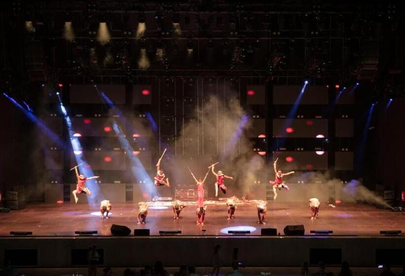 בית מלון כפרי Granada Luxury Belek   Family Kids Concept