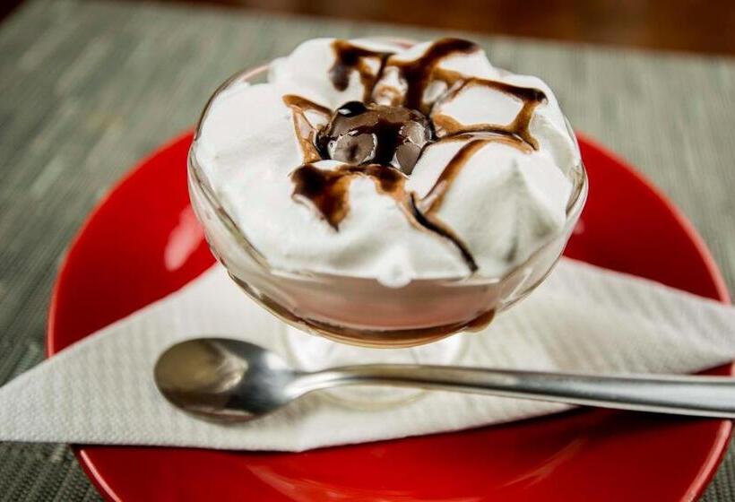 Grand Enio Hotel E Cantina