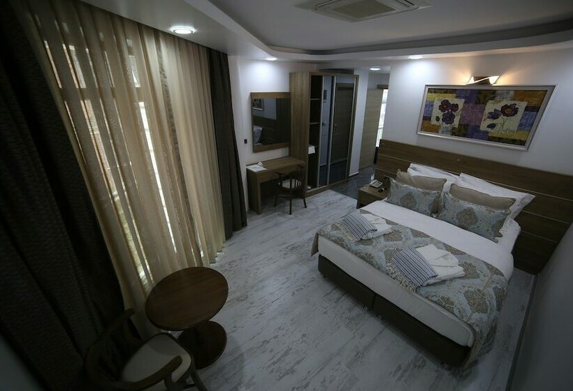 فندق Grand Serenay