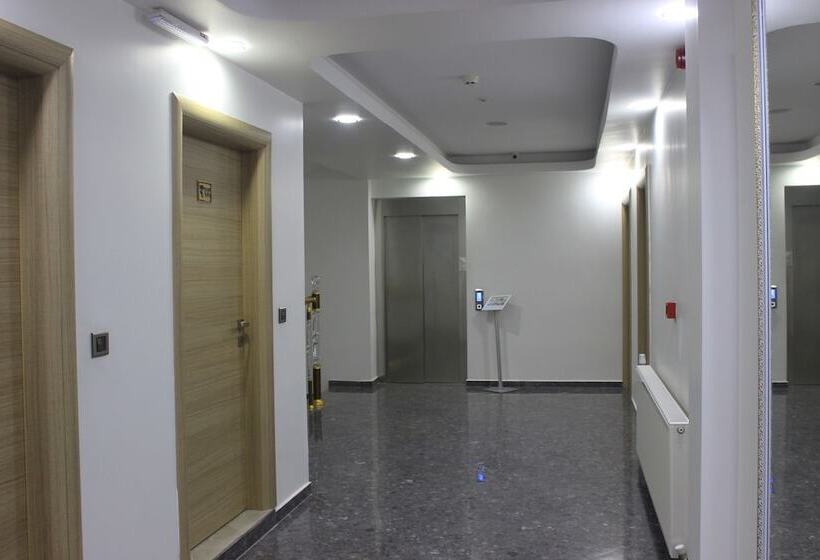 فندق Grand Serenay