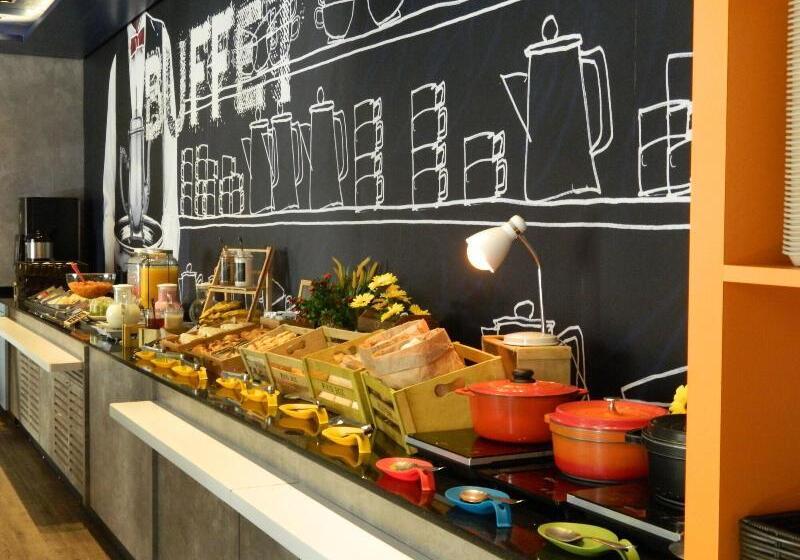 ホテル Ibis Budget Aracaju