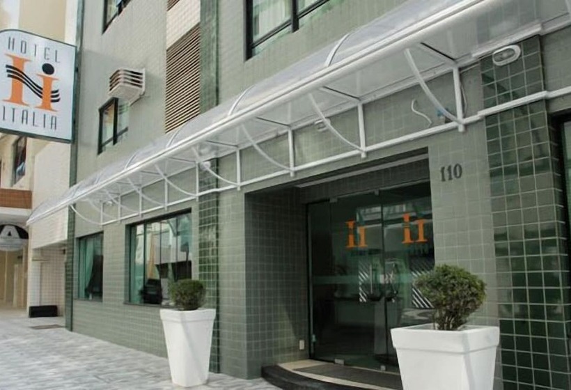 هتل Italia
