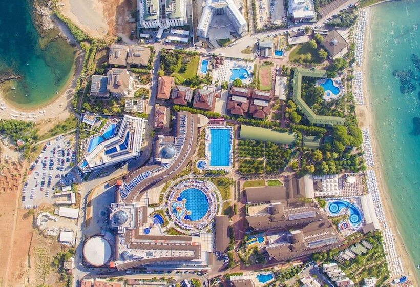 Отель Lonicera Resort & Spa