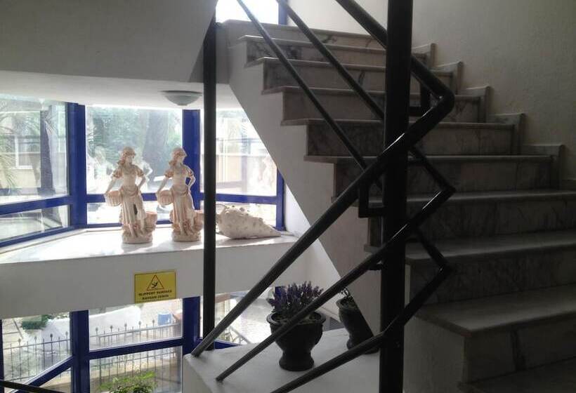 فندق Marina Apart