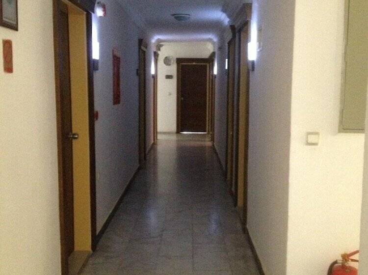 فندق Marina Apart