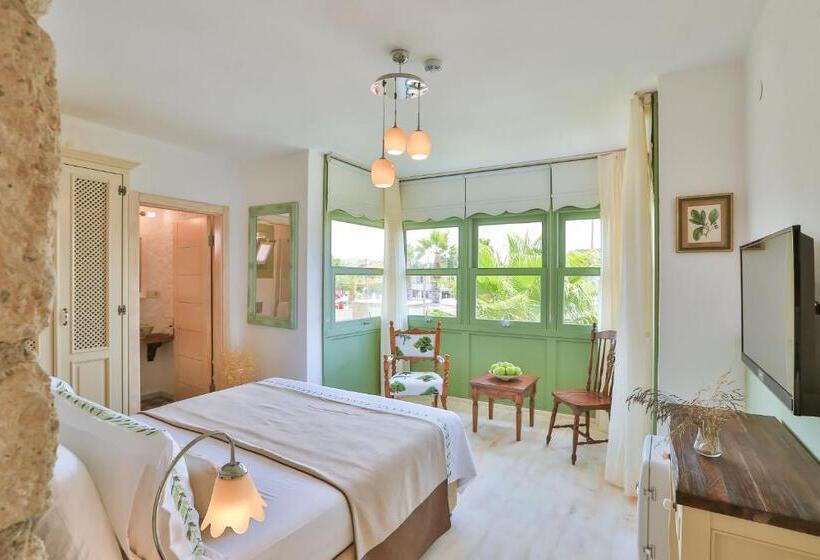 בית מלון כפרי Palas Alaçatı   Adult Only