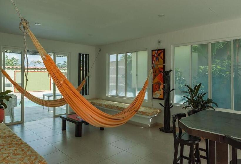 Отель Paloverde Villas Campestres