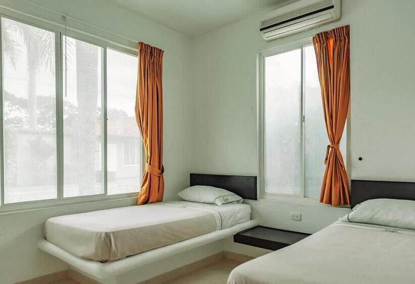 Отель Paloverde Villas Campestres