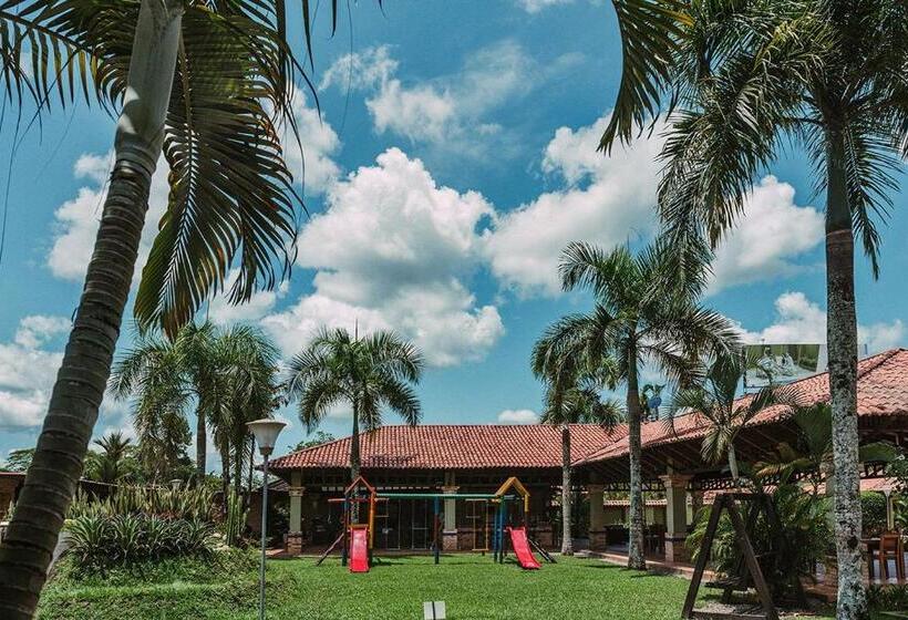 هتل Paloverde Villas Campestres