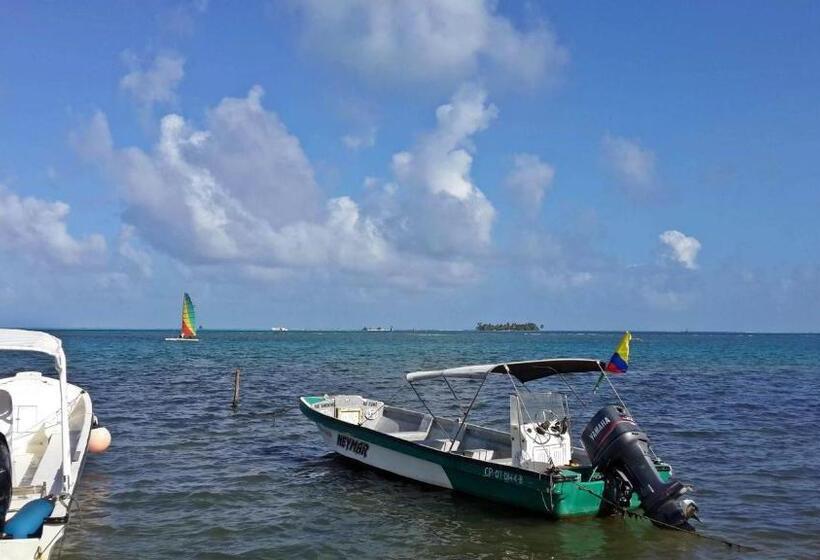 هتل Posada Donde Pilo Avila