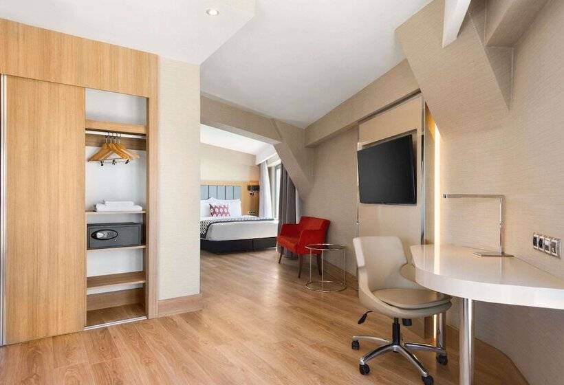 בית מלון כפרי Ramada Encore By Wyndham Eskisehir