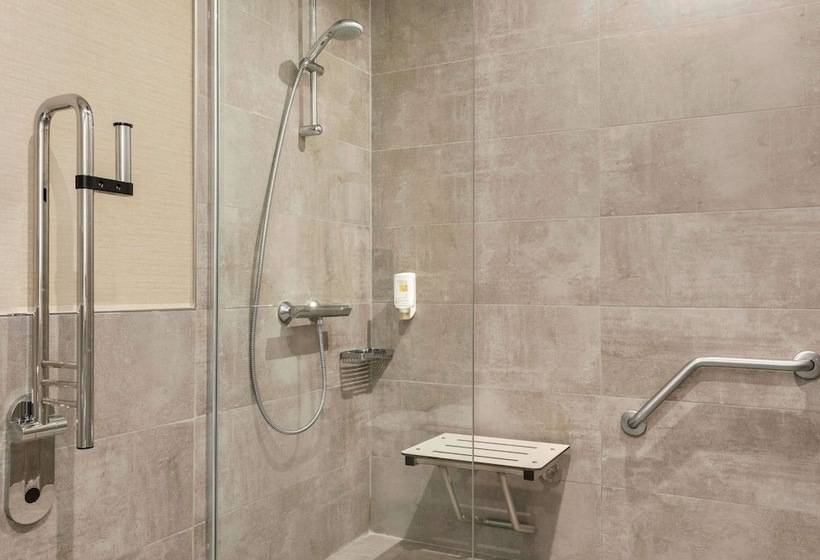 בית מלון כפרי Ramada Encore By Wyndham Eskisehir