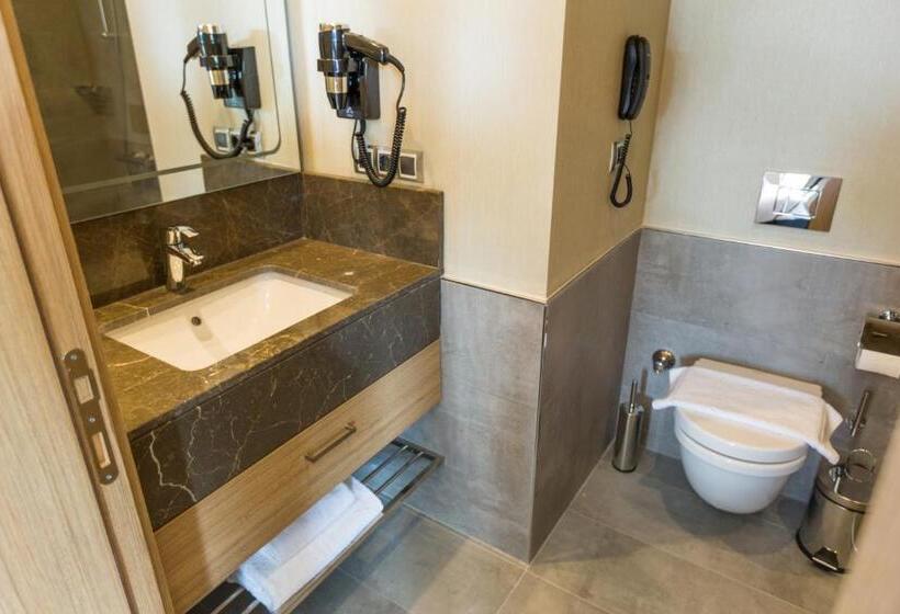 ホテル Ramada Encore By Wyndham Eskisehir