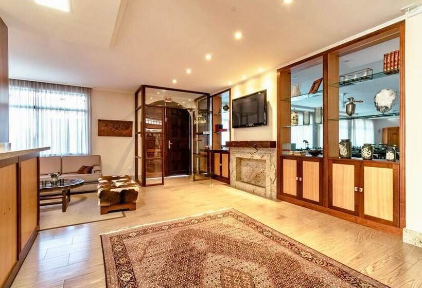 Отель San Rafael