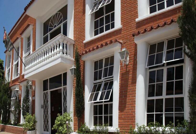 Отель Santa Rita