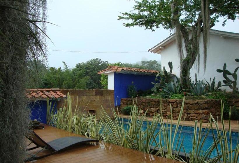 ホテル Suite Assul