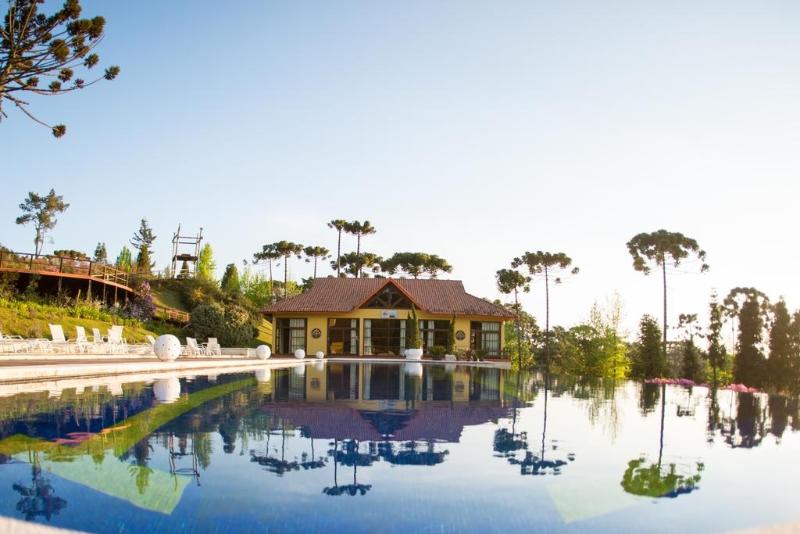 Surya Pan Hotel Refúgio